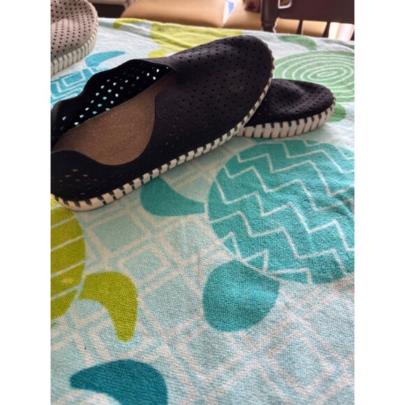 Ilse Jacobsen Women’s Tulip 139 Black Perforated Slip-On Sneaker Size 38 - Picture 3 of 7